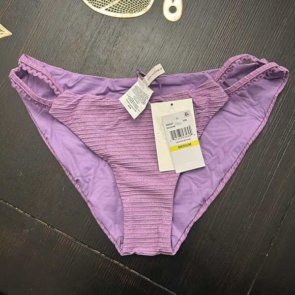 Becca Celeste Hipster Bikini Bottom Size Medium - Picture 6 of 9